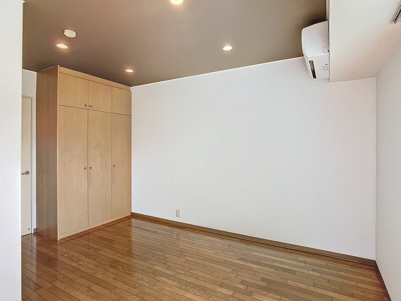 gallery0