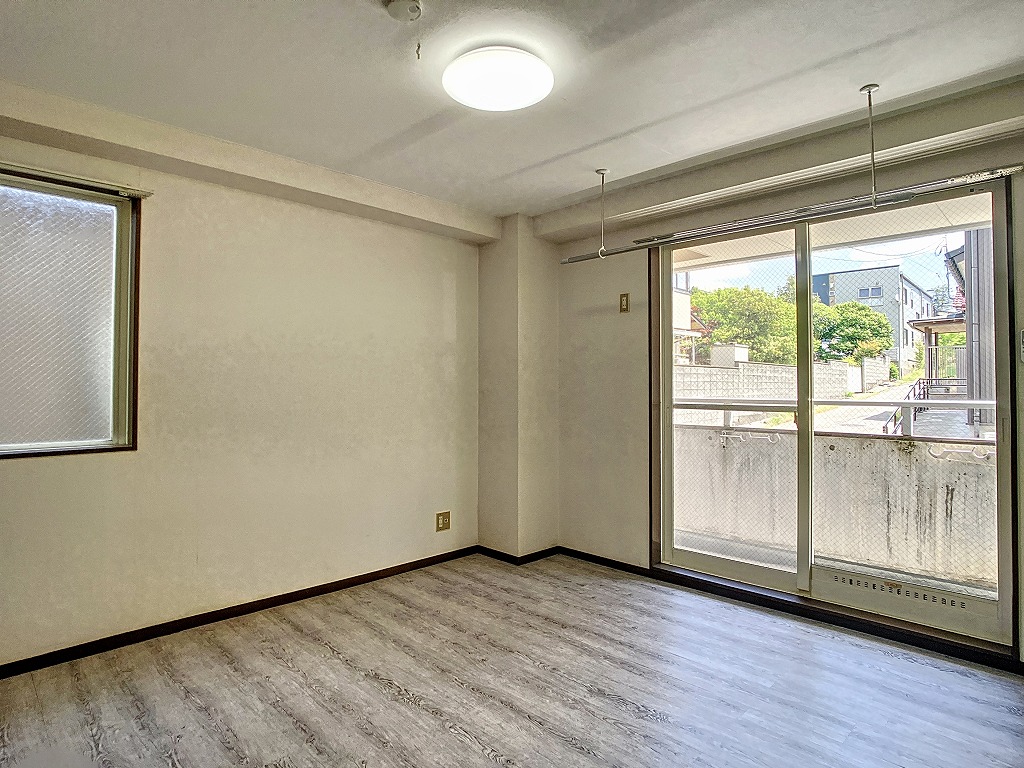 gallery1