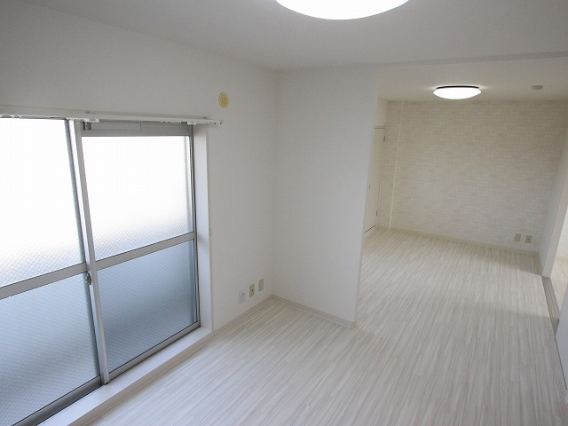 gallery1