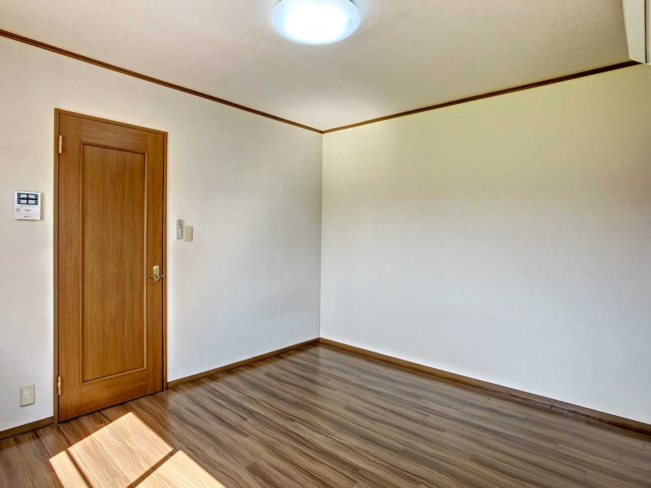 gallery1
