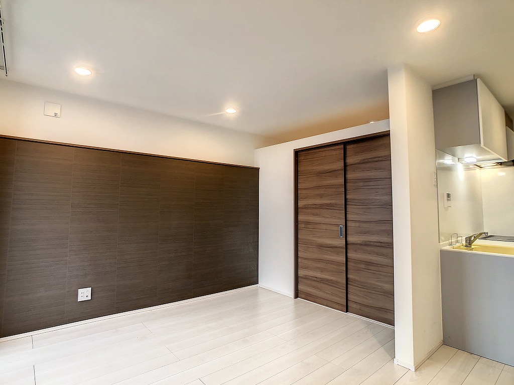 gallery1
